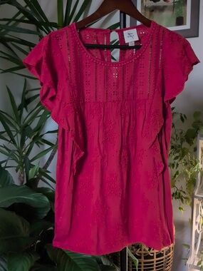 Knox Rose, feminie, eyelet-inset, short-sleeved blouse